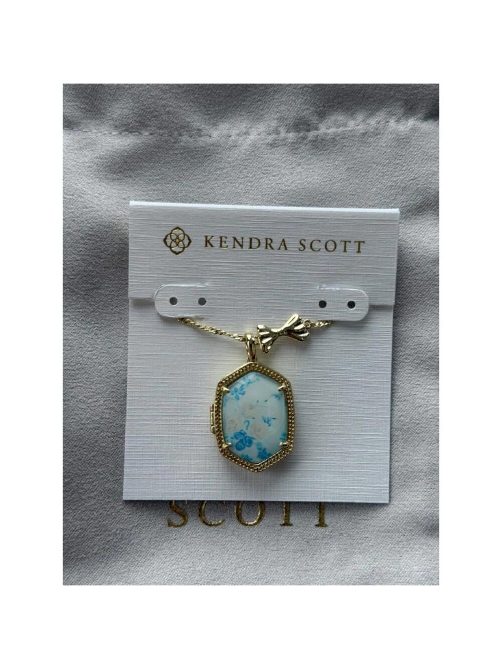 Kendra Scott Blue Pendant Necklace